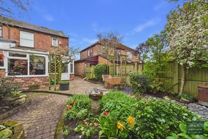 Photo 30- click for photo gallery